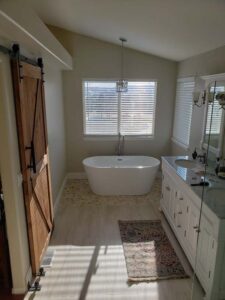 Bent grass master bathroom.1