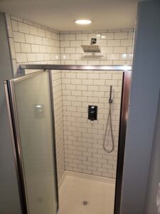 Castle rock Basement shower.1